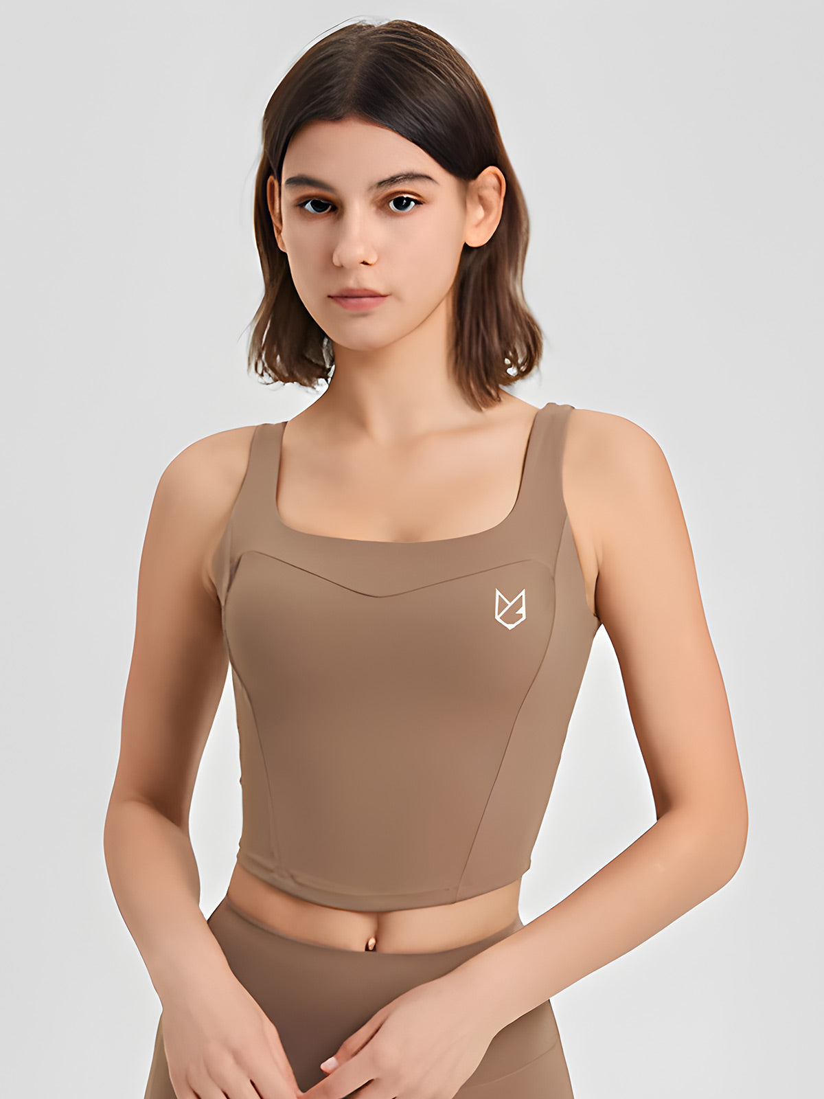 ZEPHYR-SHAPE TOP