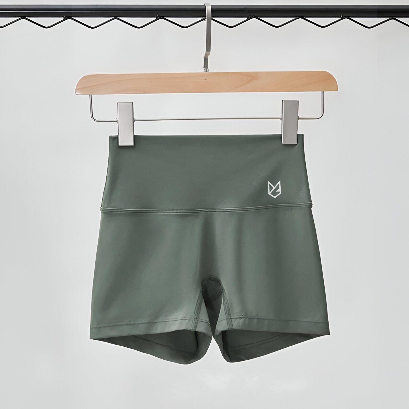 KIRA-BASIC GYM SHORT