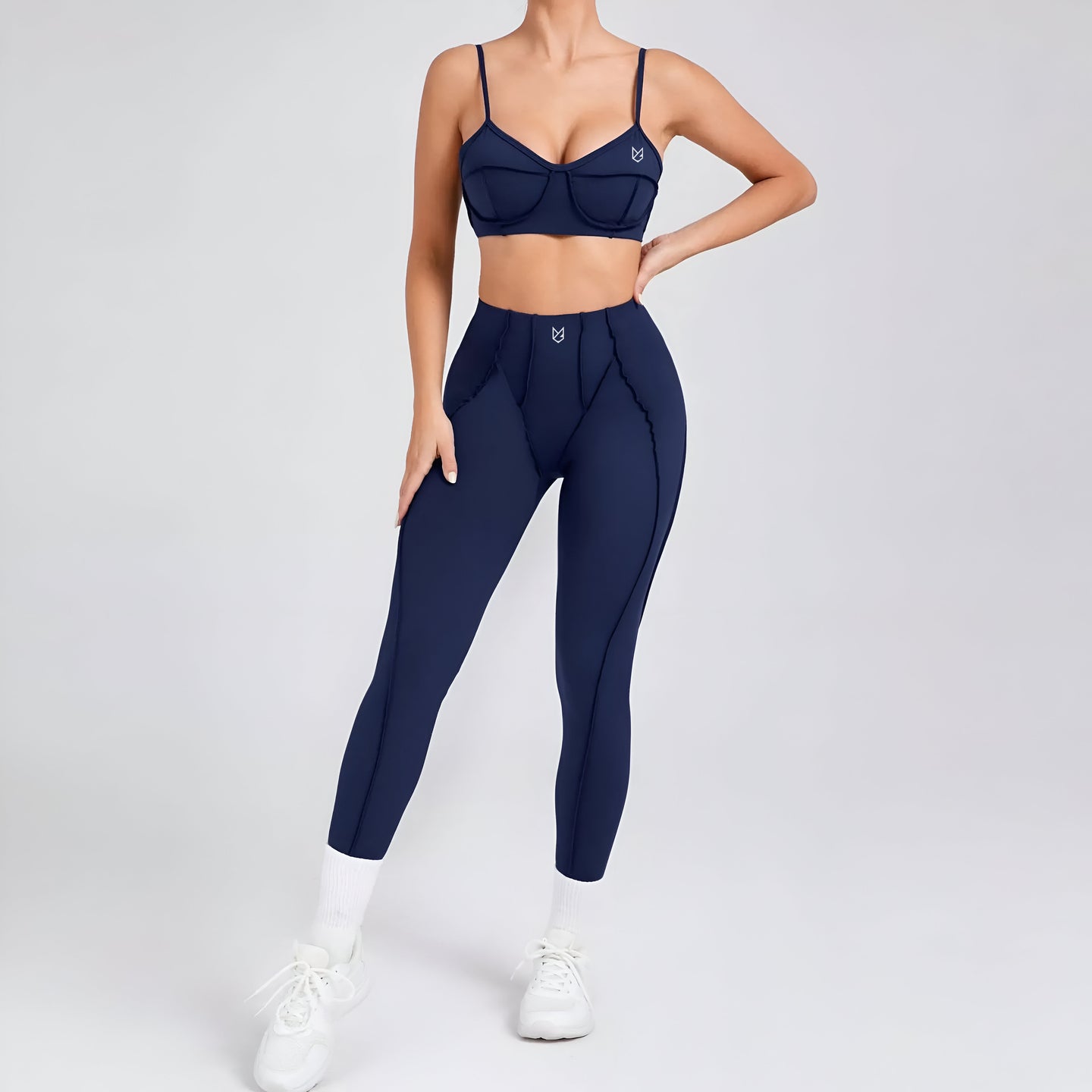 MILA-LINES SPORT SET