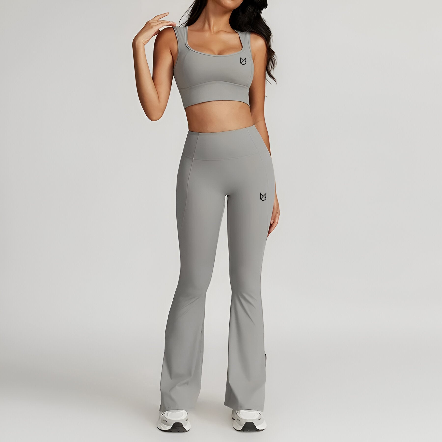 LAYA-SPLIT FLARE SET